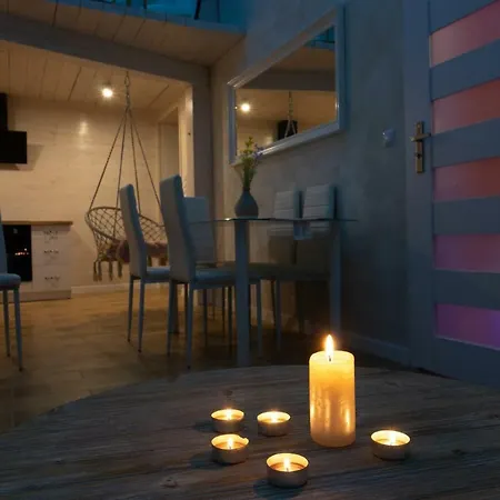 아파트 Apartament Uziemienie *