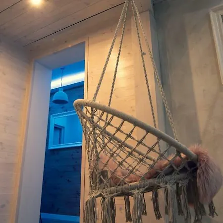 아파트 Apartament Uziemienie *